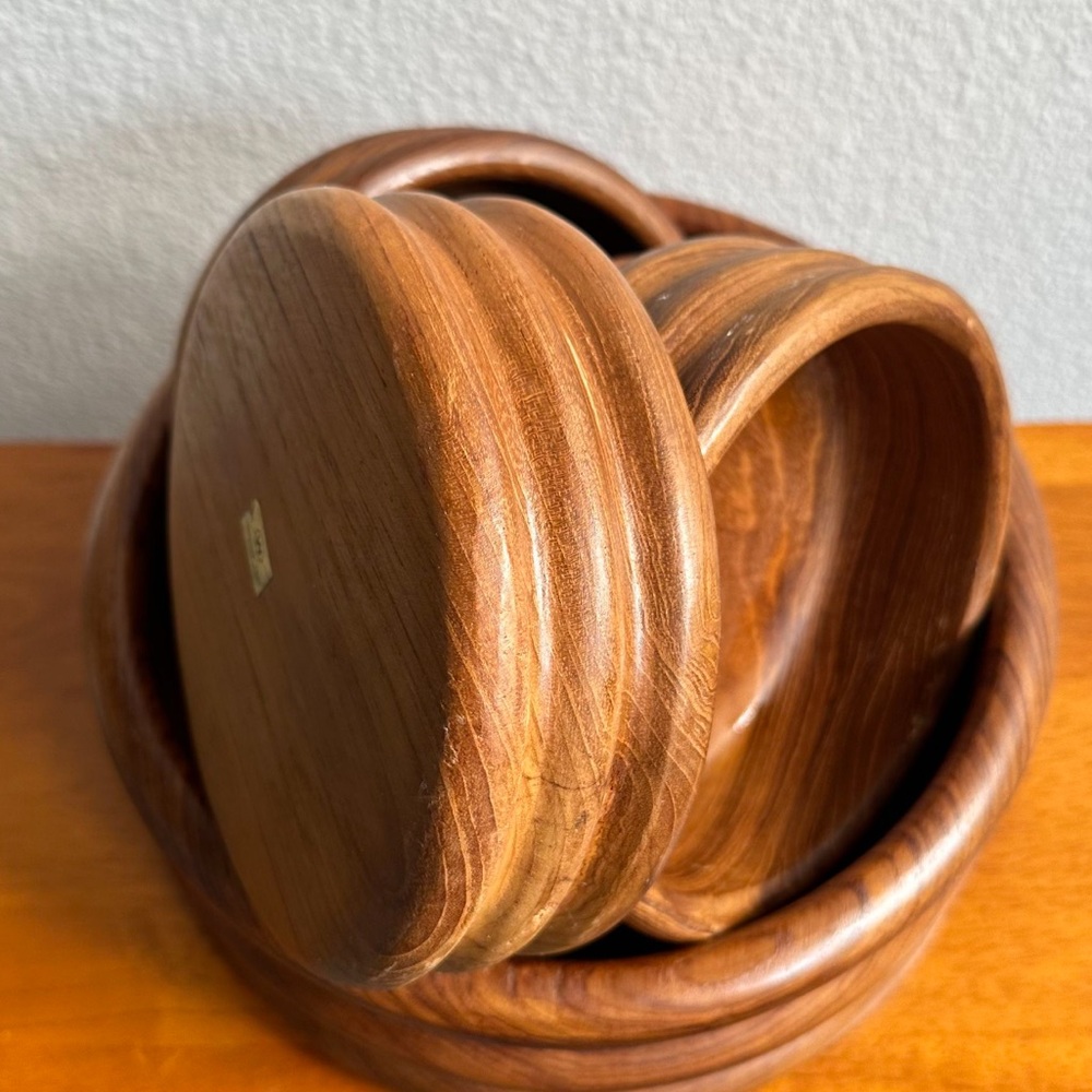 Vintage Winsome Genuine Thailand Teak Solid Wood Salad Bowl Set Retro Set of 5